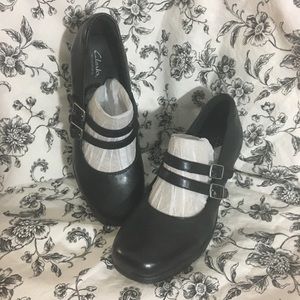 Clark’s wedge shoes